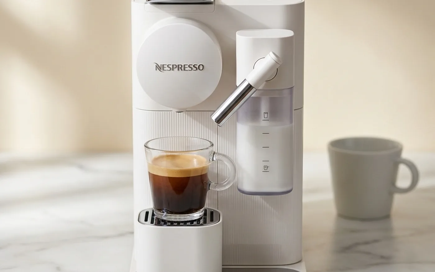 De'Longhi Lattissima One coffee pod machine with milk carafe