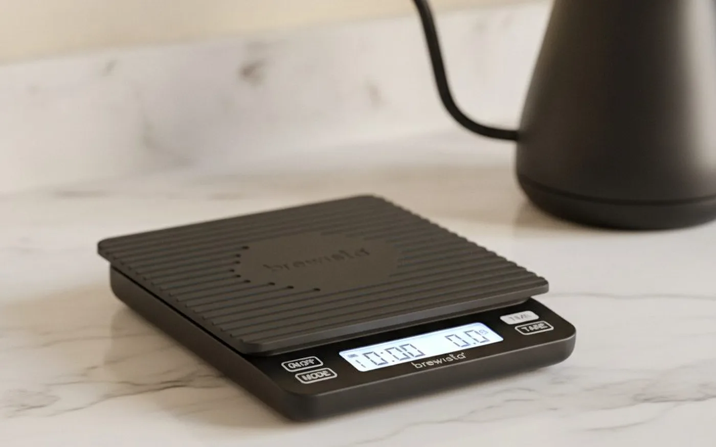 Brewista Smart Scale II showing flow rate display during a pour-over brew