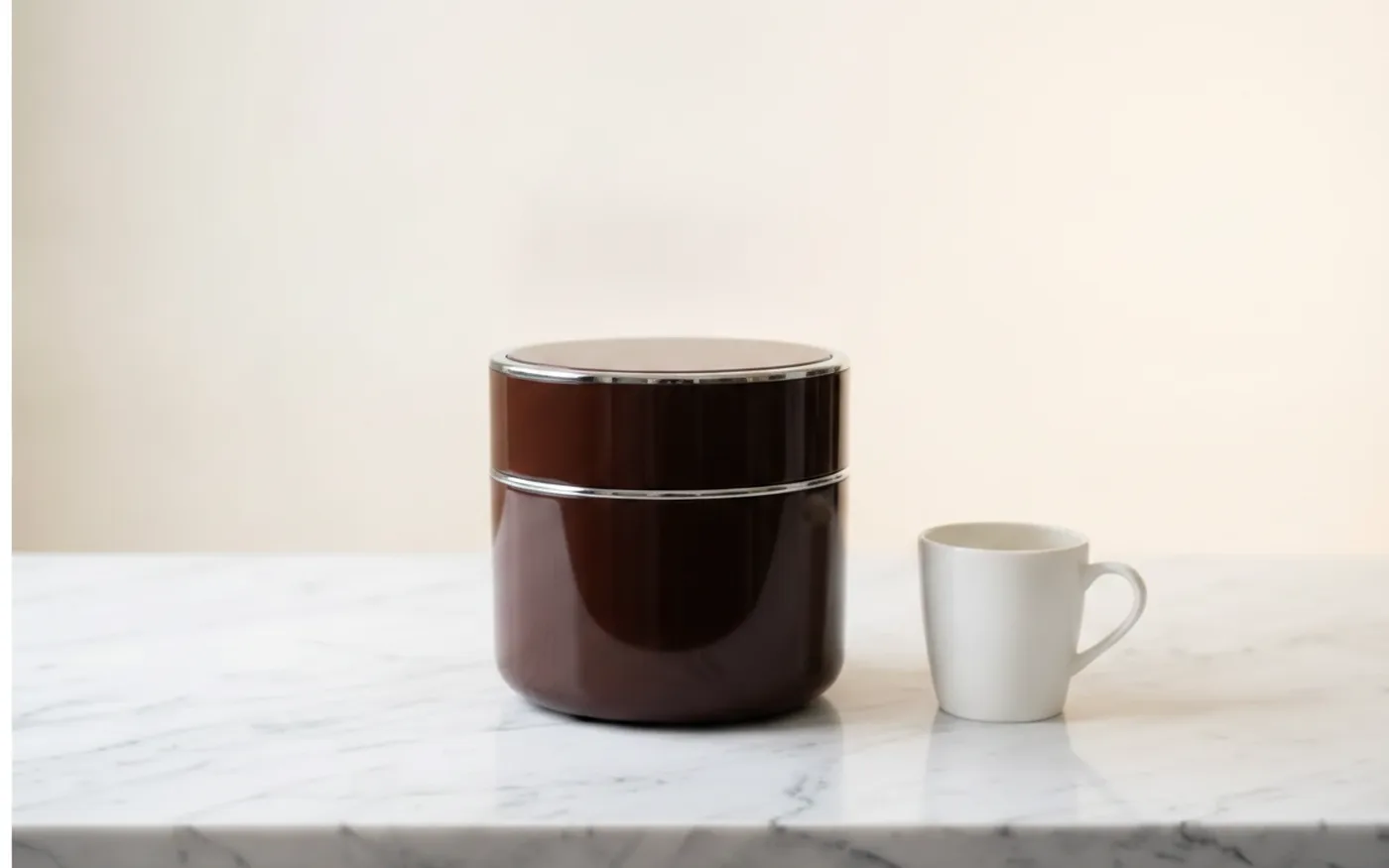 Hotel Chocolat Velvetiser milk frother and hot chocolate maker