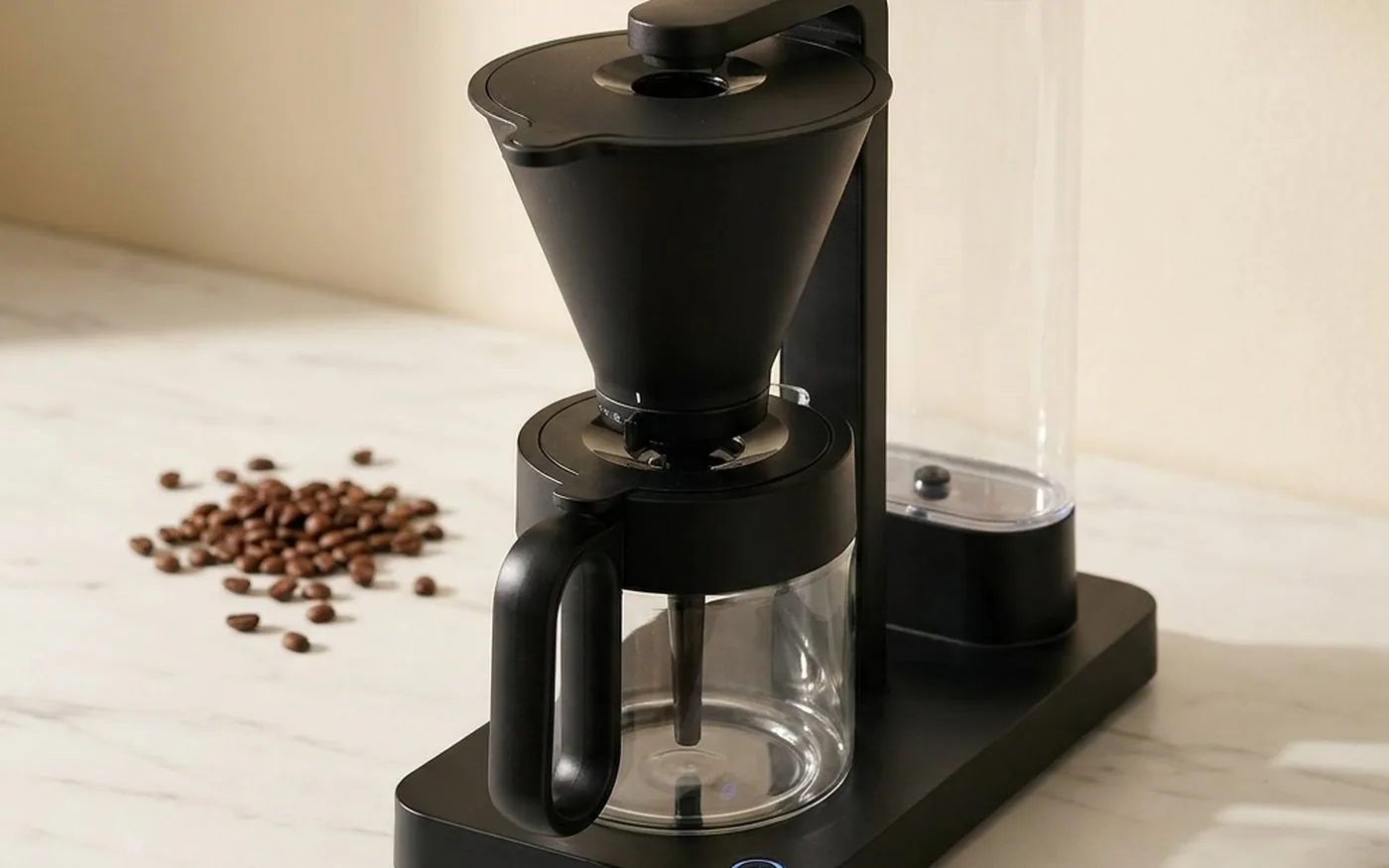 Wilfa Svart electric pour over machine with glass carafe