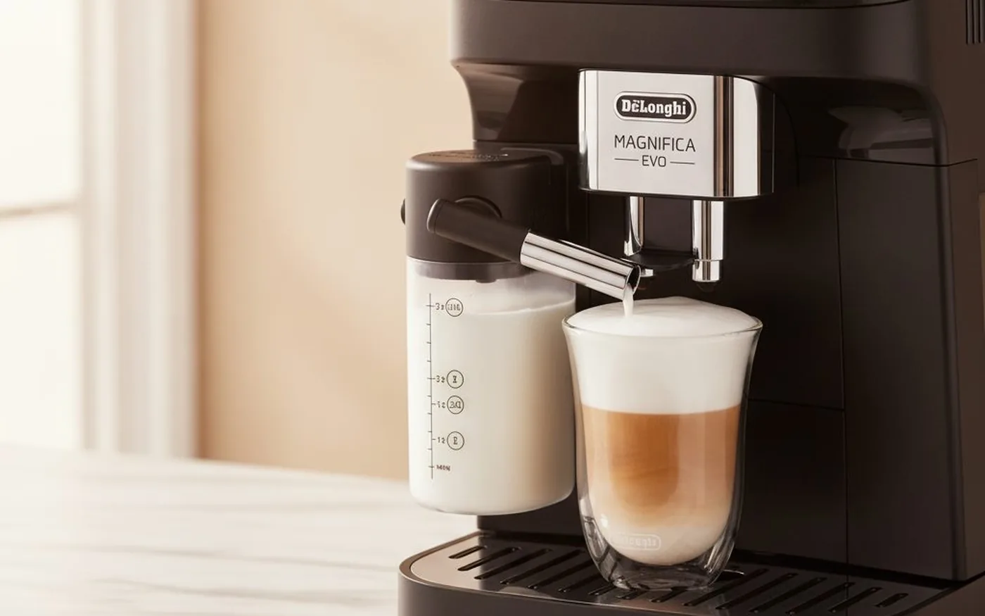 lattecreama milk system