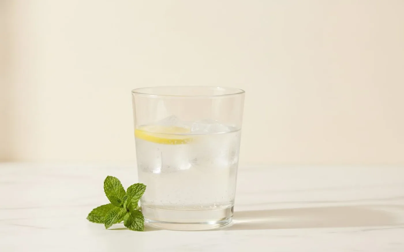 Finished electrolyte drink with lemon