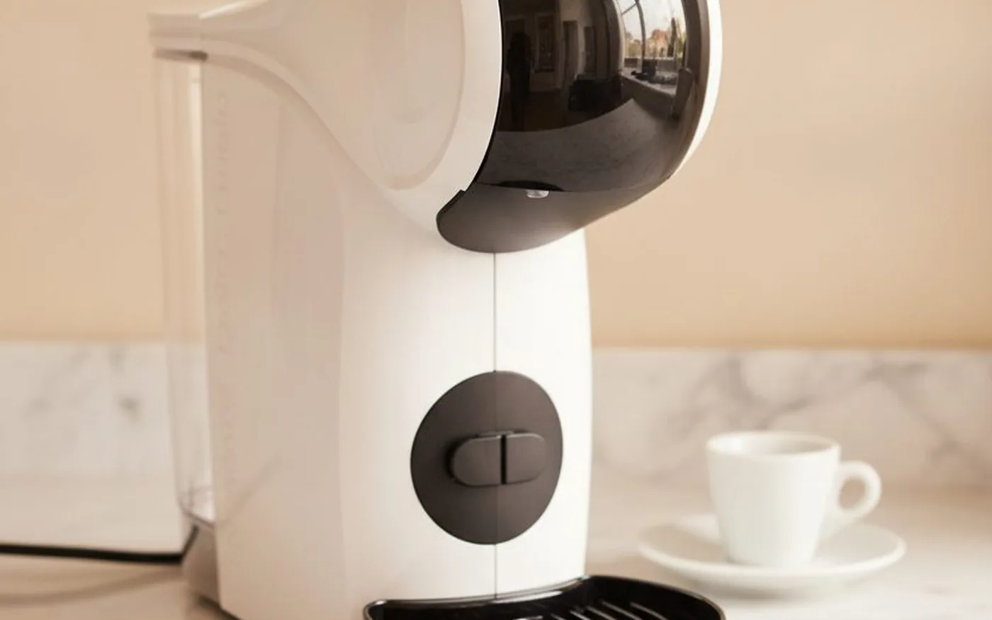 Dolce Gusto Genio S Basic EDG225 coffee machine